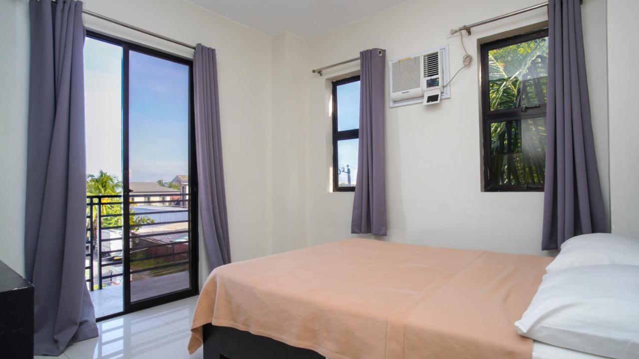 Garden Vista Hotel Davao ภายนอก รูปภาพ