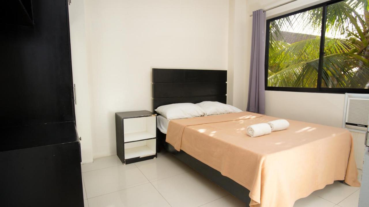 Garden Vista Hotel Davao ภายนอก รูปภาพ